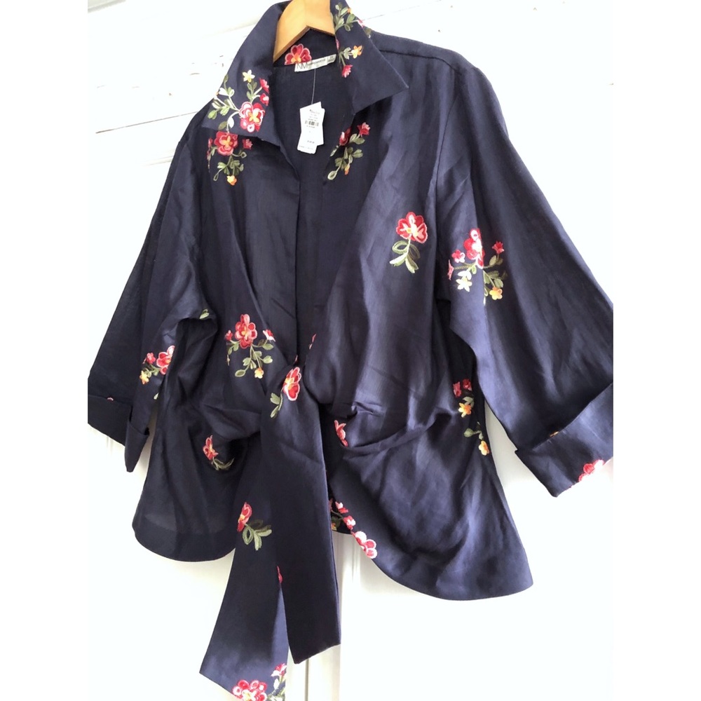 $204 2X Neiman Blue Embroidered Tie Blouse Top - Picture 3 of 7